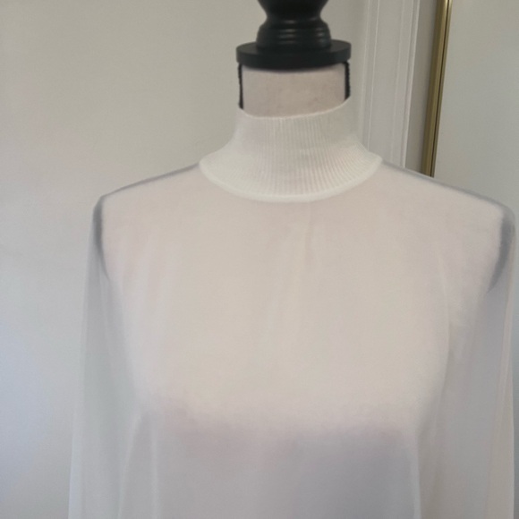 Akira white tunic - Picture 2 of 3